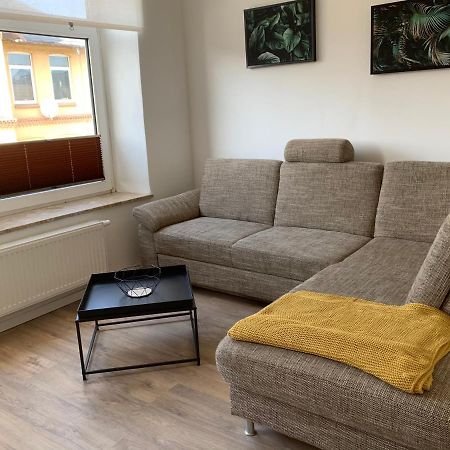 Feddersen Living Moderne Ferienwohnungen - Gemuetlich - Netflix - Voll Ausgestattet - Waschmaschine - Zentral Gelegen برونسبوتل المظهر الخارجي الصورة