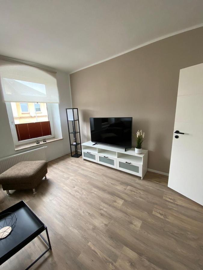 Feddersen Living Moderne Ferienwohnungen - Gemuetlich - Netflix - Voll Ausgestattet - Waschmaschine - Zentral Gelegen برونسبوتل المظهر الخارجي الصورة