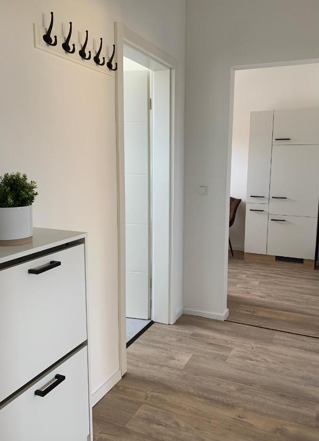 Feddersen Living Moderne Ferienwohnungen - Gemuetlich - Netflix - Voll Ausgestattet - Waschmaschine - Zentral Gelegen برونسبوتل المظهر الخارجي الصورة